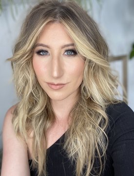 Adrienne Dara 2022 Headshot
